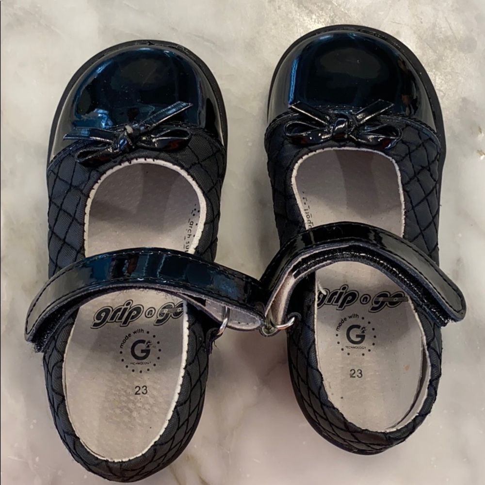 Pediped girls’ dress shoe in black size toddler 7